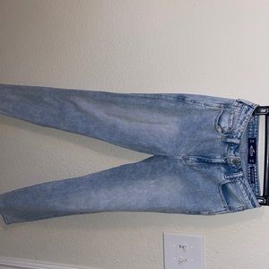 Hollister Mom Jeans